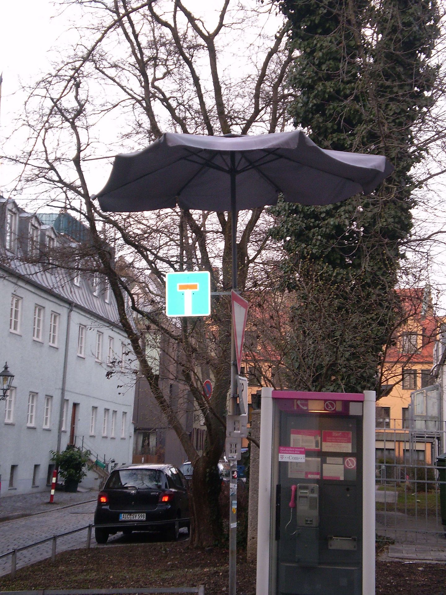 2009_03_Sonnenschirm