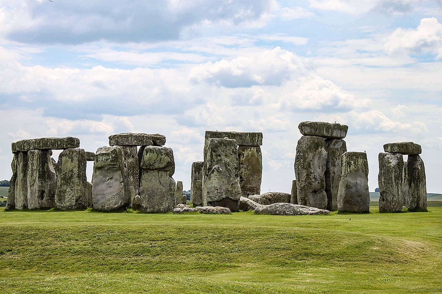 2009_05_stonehenge-2012