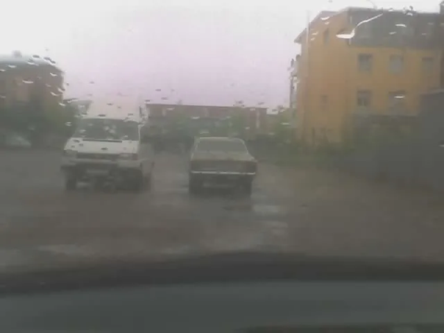 Sommerregen, Fernweh und Wodkaverbot