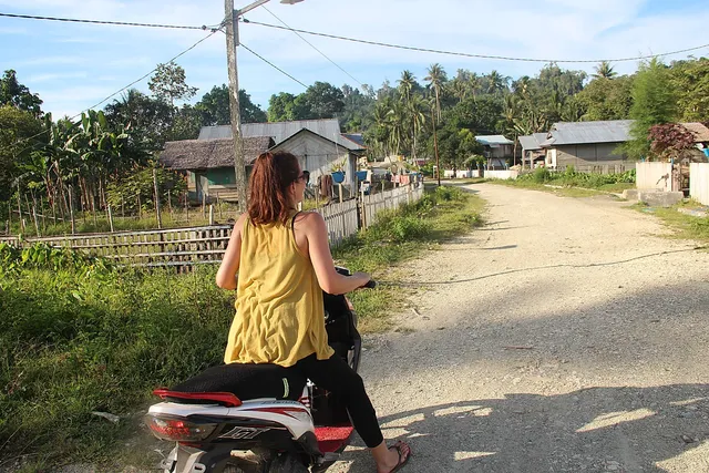 `Unterwegs auf Sulawesi`