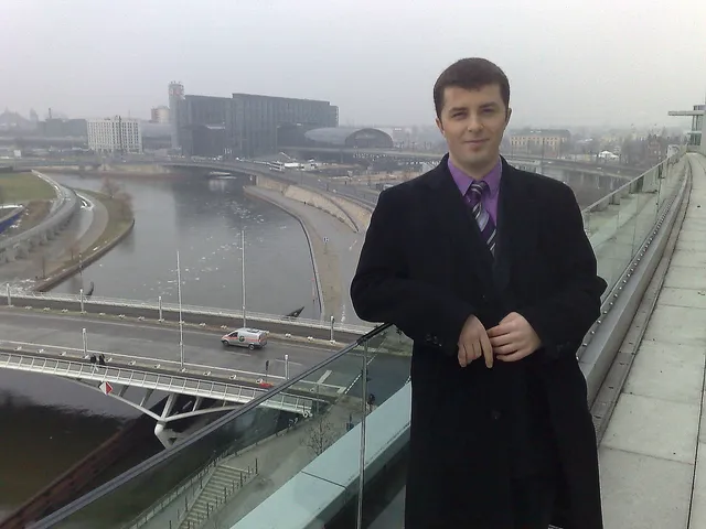 `Matthias Oomen - Politiker aus Berlin`