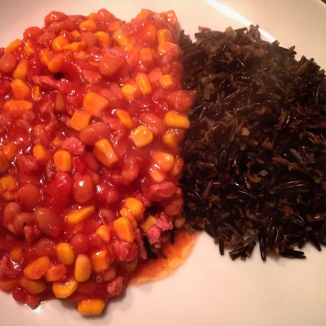 Warmes veganes Festival-Frühstück