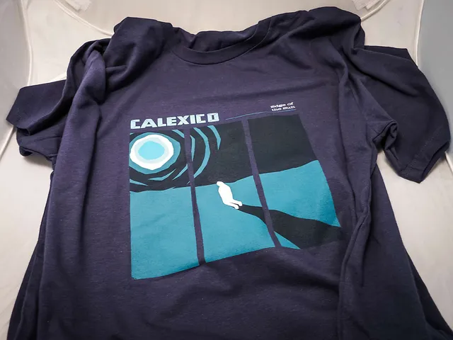 `Calexico - Edge Of The Sun T-Shirt`