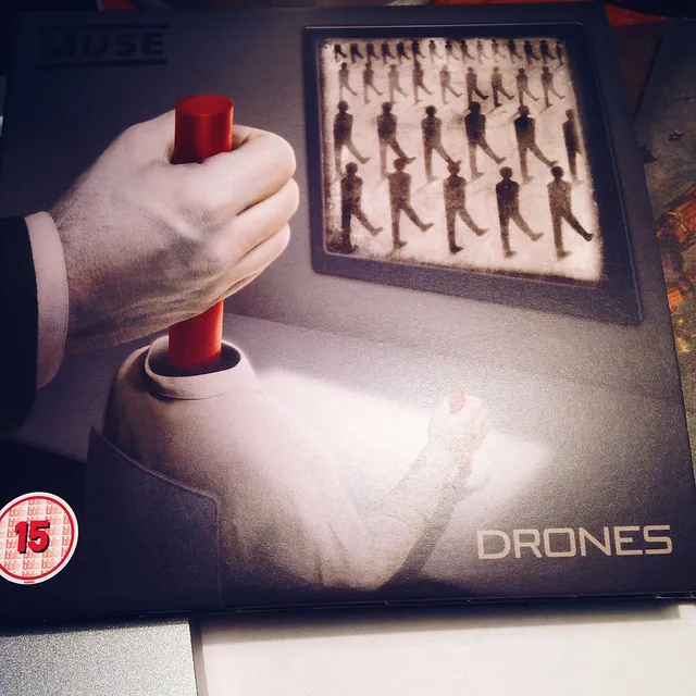 `"Drones" - Das neue Album von Muse ist da!`