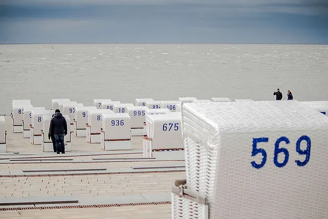Büsum zeigt sich sonnig und stürmisch