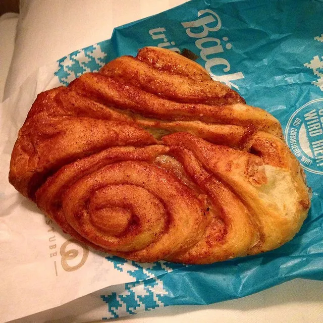 `Latte Macchiato Muttis`