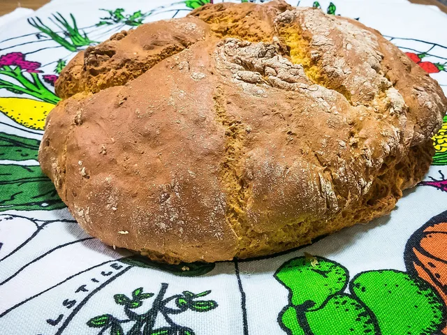 Frühlingsleichtes Sesam-Brot