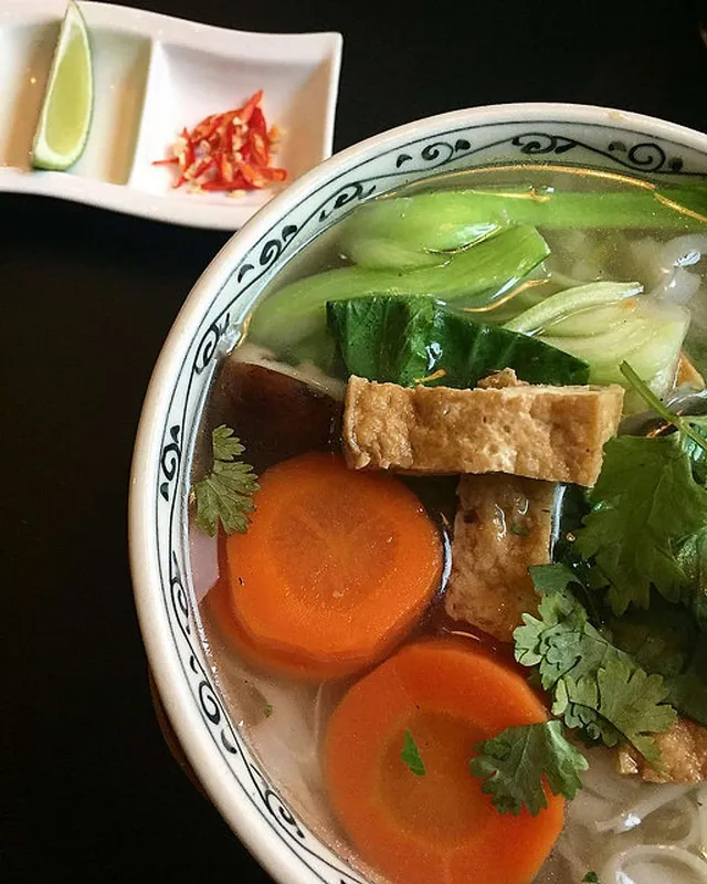 `Veganes Essen liefern lassen`