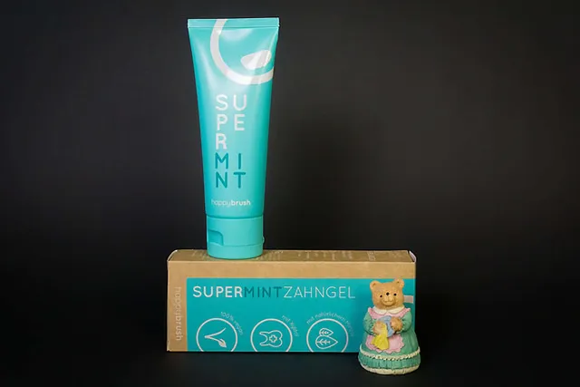 `Vegane Zahnpasta von Happybrush`