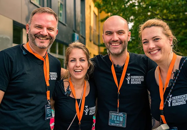 `animalrightsmarchberlintobiashess2019`