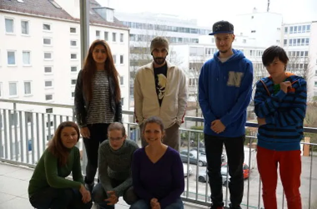 `tierschutztheater-interview-cardamonchai`