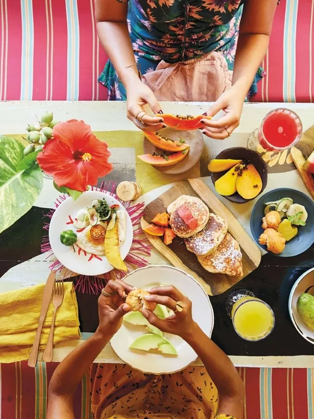 `the-vegan-travel-handbook-lonely-planet`