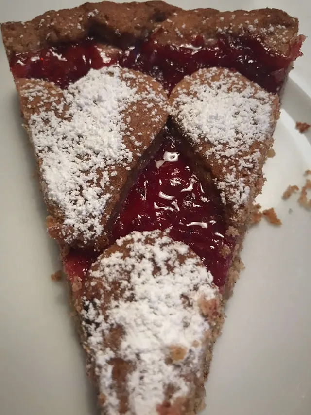 `linzer-torte-vegan`