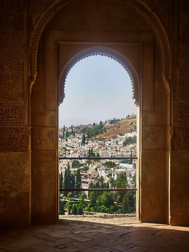 `granada-alhambra`