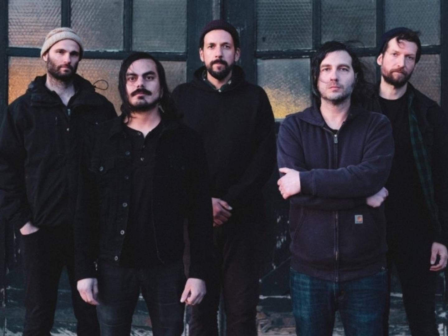 2022-01-11---som-the-shape-of-everything-jpg-imagine-181818_2f2f36_1024_768