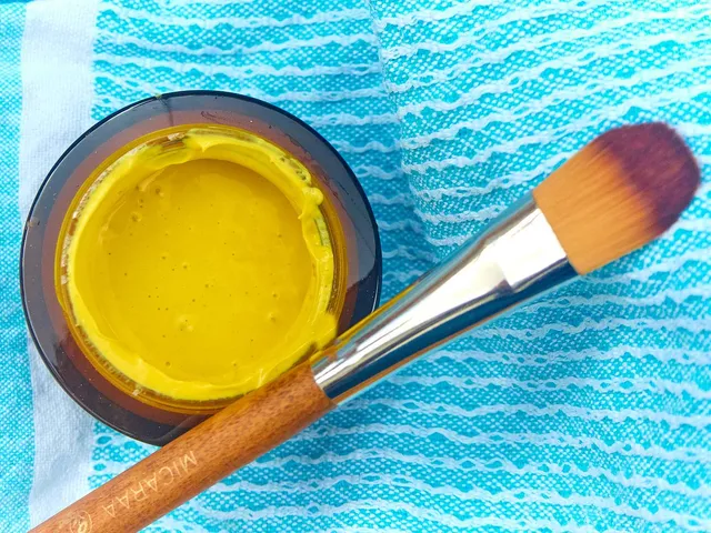 Die Cleansing Face Mask von MICARAA