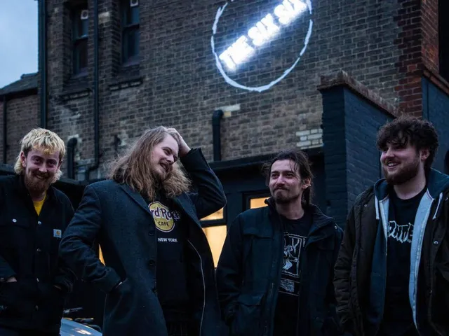 MY-HI über ihre Studio-Sessions mit Alex Gordon