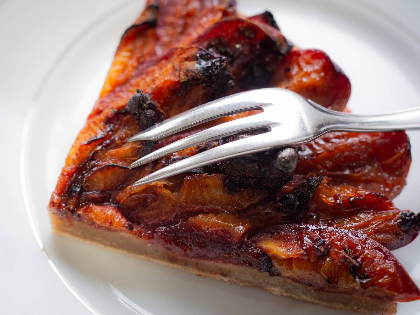 2023-09-26---zwetschgenkuchen-soundsvegan-19-jpg-imagine-e8e8e8_9b7c77_2048_1536