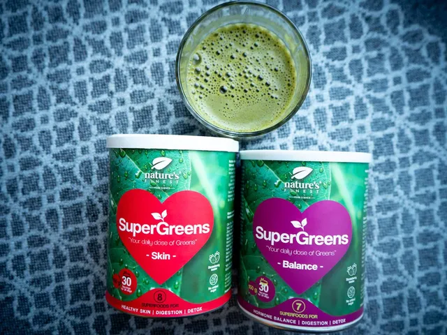 SuperGreens, Magnesium und isotonischer Drink von Nature’s Finest