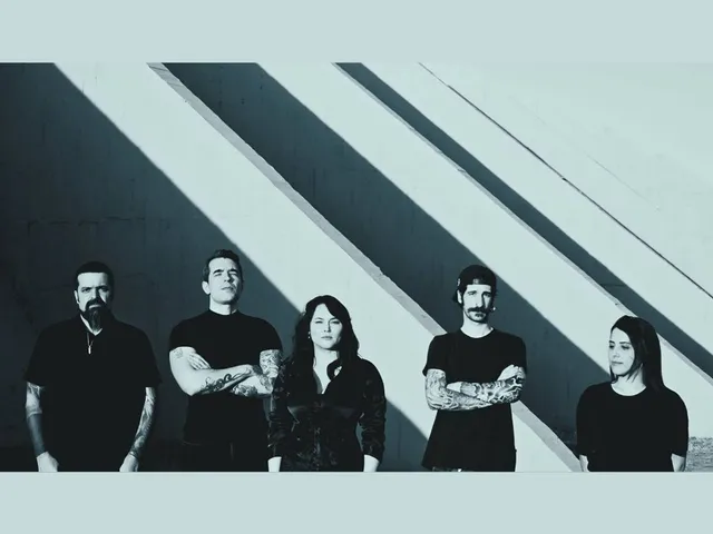 Isaurian – "The Pulsing Rush"