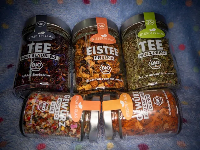 Tees und Gewürze von Besser im Glas