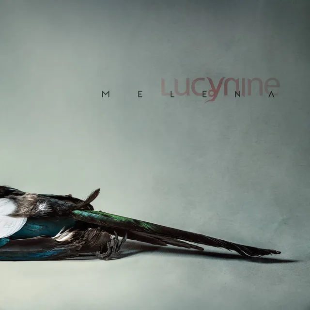 Lucynine – "Melena"