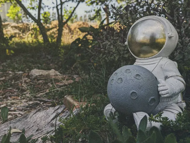 Bild/Picture: © Adam Kluga