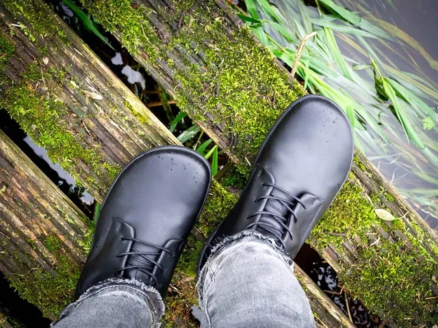 Vegane Barfuß-Winterstiefel für warme Füße