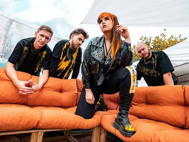 Stellvris – "Shatter and Bloom"