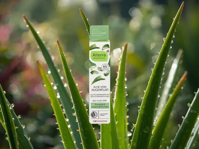 Alterra NATURKOSMETIK Augenfluid Bio-Aloe Vera & Gletscherwasser